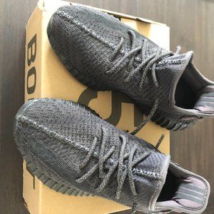Yeezy Boost 350 V2 Mens 8.5 (non reflective)